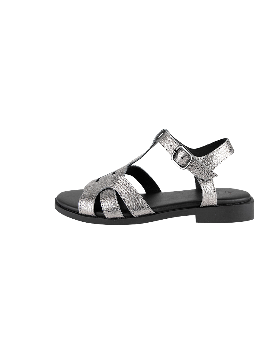 Kakuri sandals