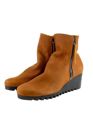 Lazzhi ankle boots