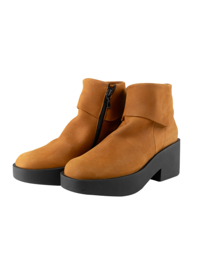 Nabiko ankle boots