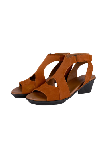 Jaymaa sandals