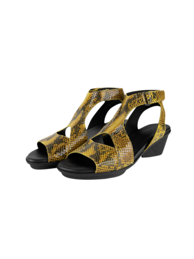 Jaymaa sandals