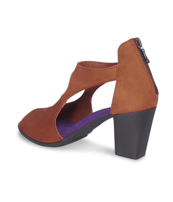 Women s Farako sandals shoes 1 available color from 35 to 42 arche