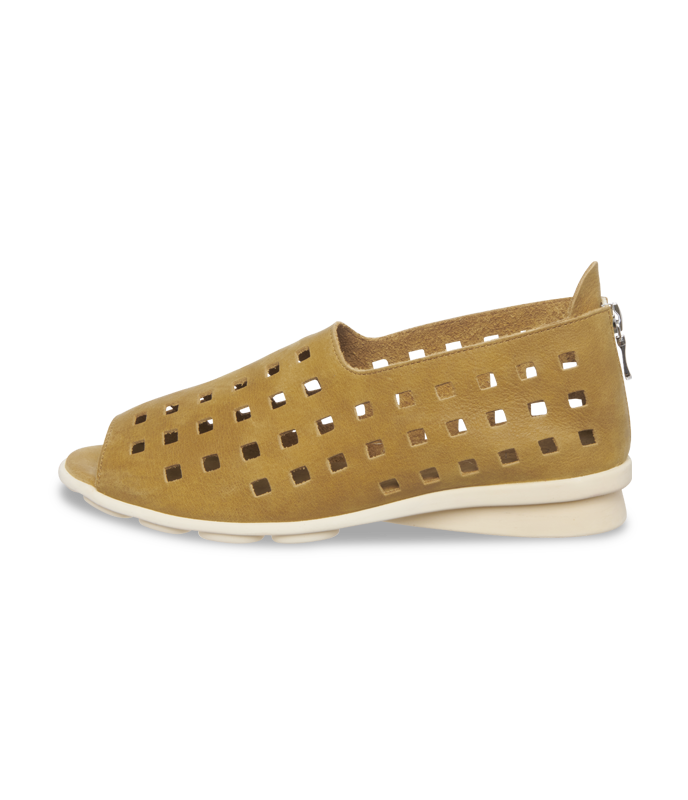 Drick slip on