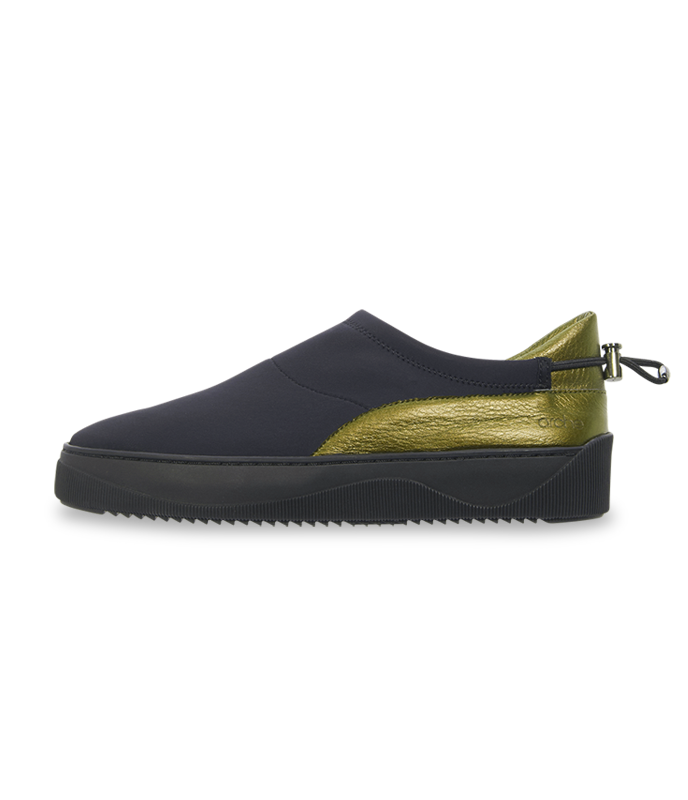 Brenyx slip on