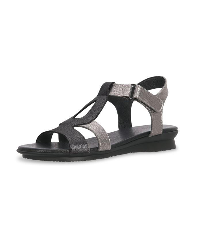 Aurest sandals