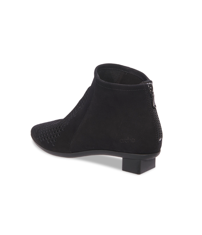 Raikho ankle boots