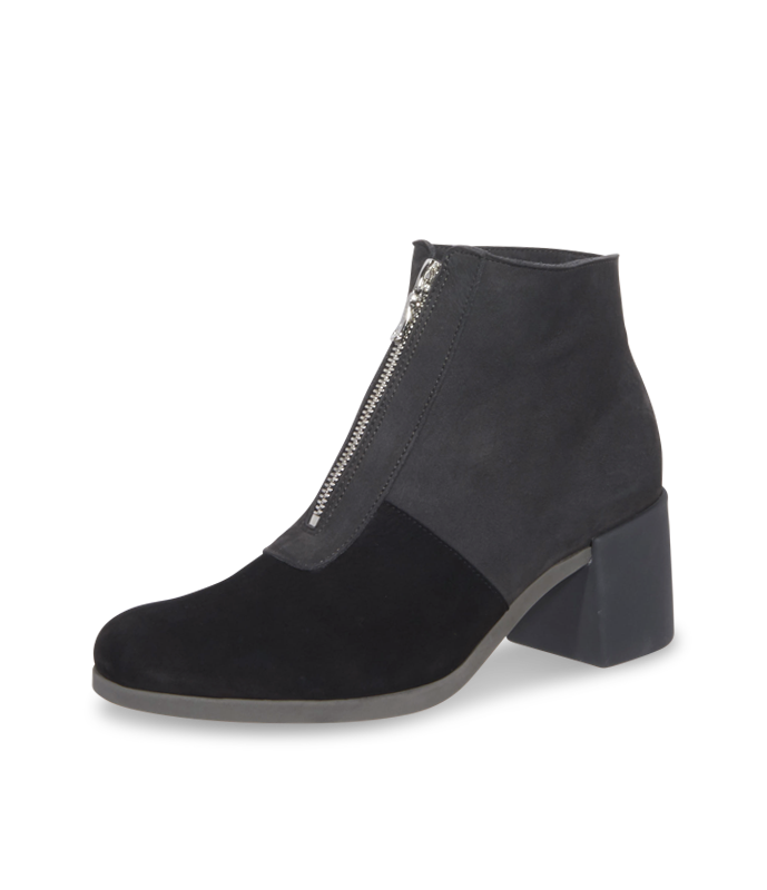 Angyen ankle boots