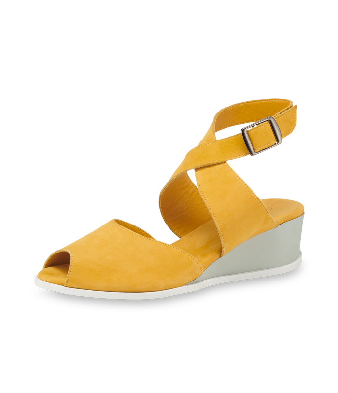 Suraos sandals