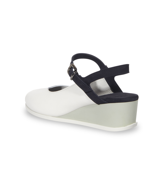 Surroa sandals