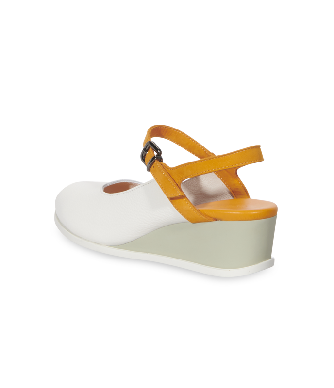 Surroa sandals