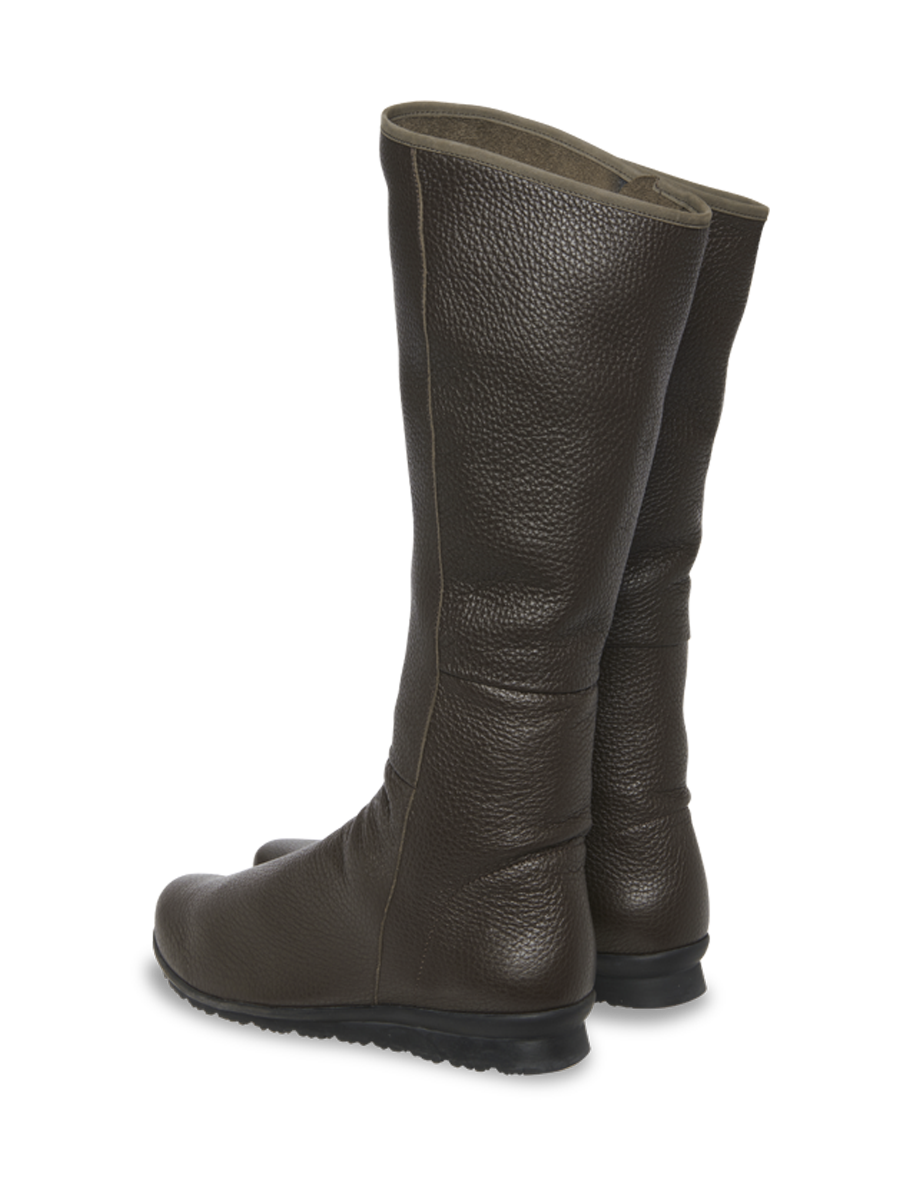 Barkya boots