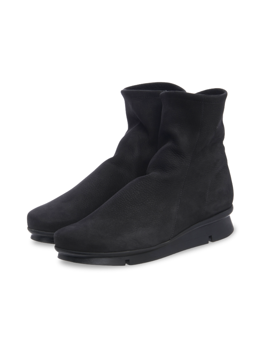 Padaro ankle boots