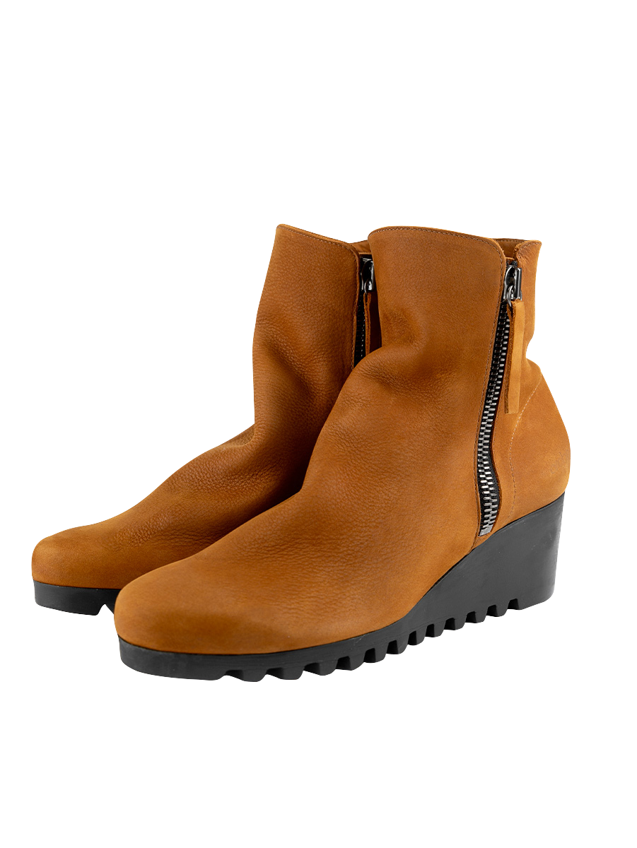 Lazzhi ankle boots