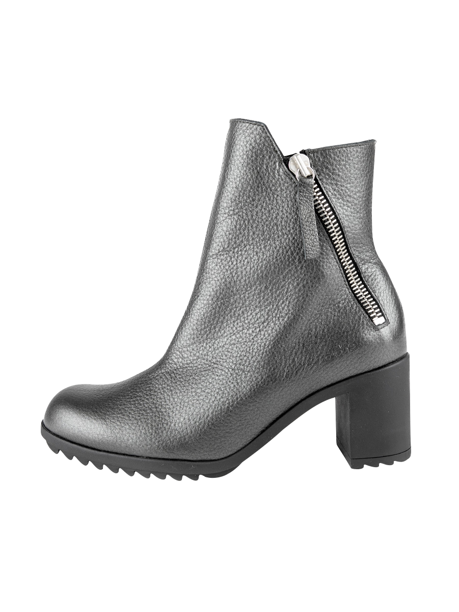 Shelba ankle boots