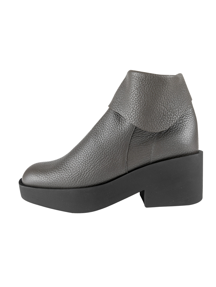 Nabiko ankle boots