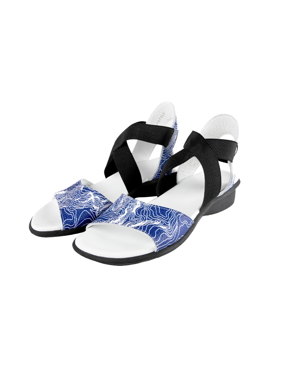 Satia sandals