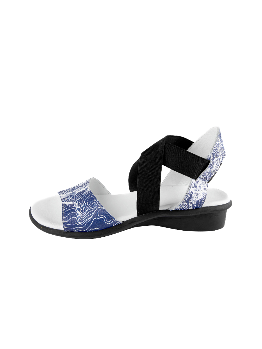 Satia sandals