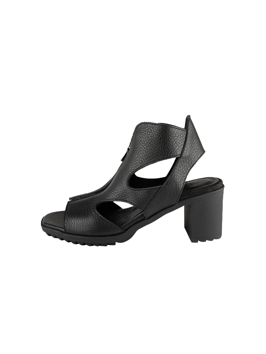 Shazzy sandals