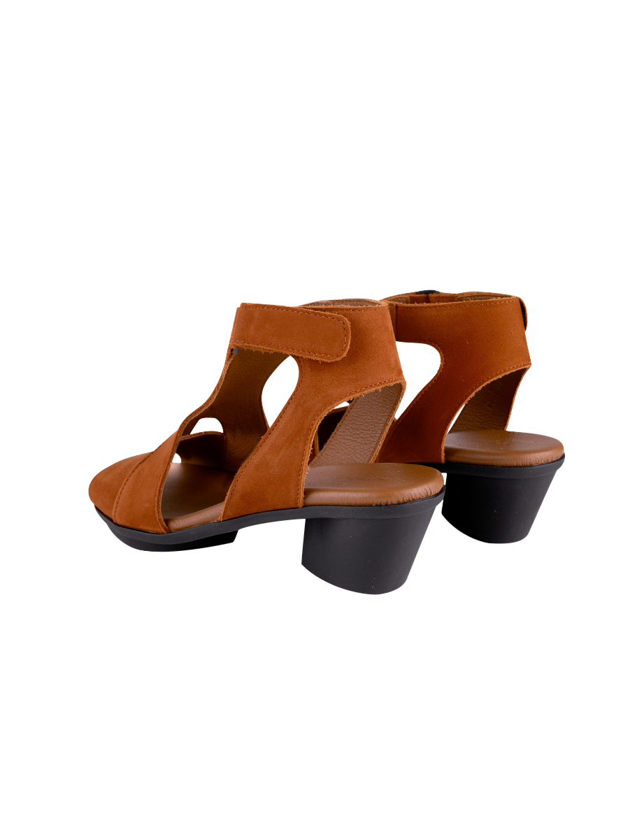 Jaymaa sandals