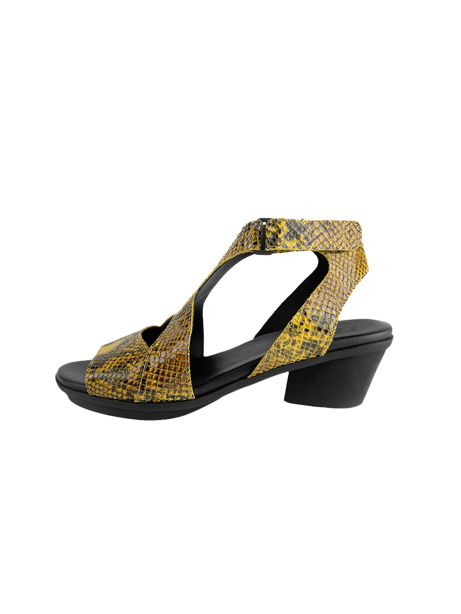 Jaymaa sandals