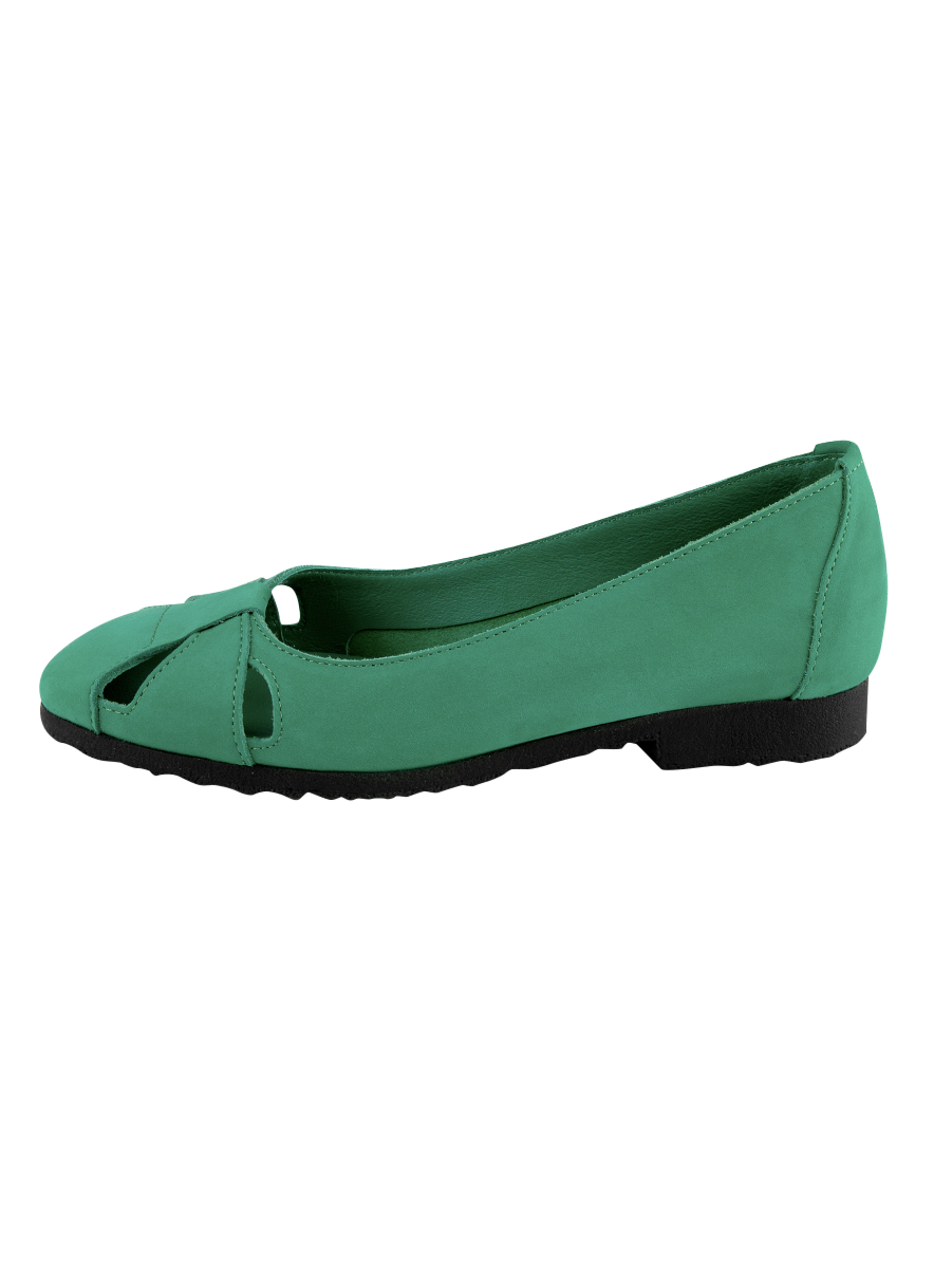 Sadyak slip on