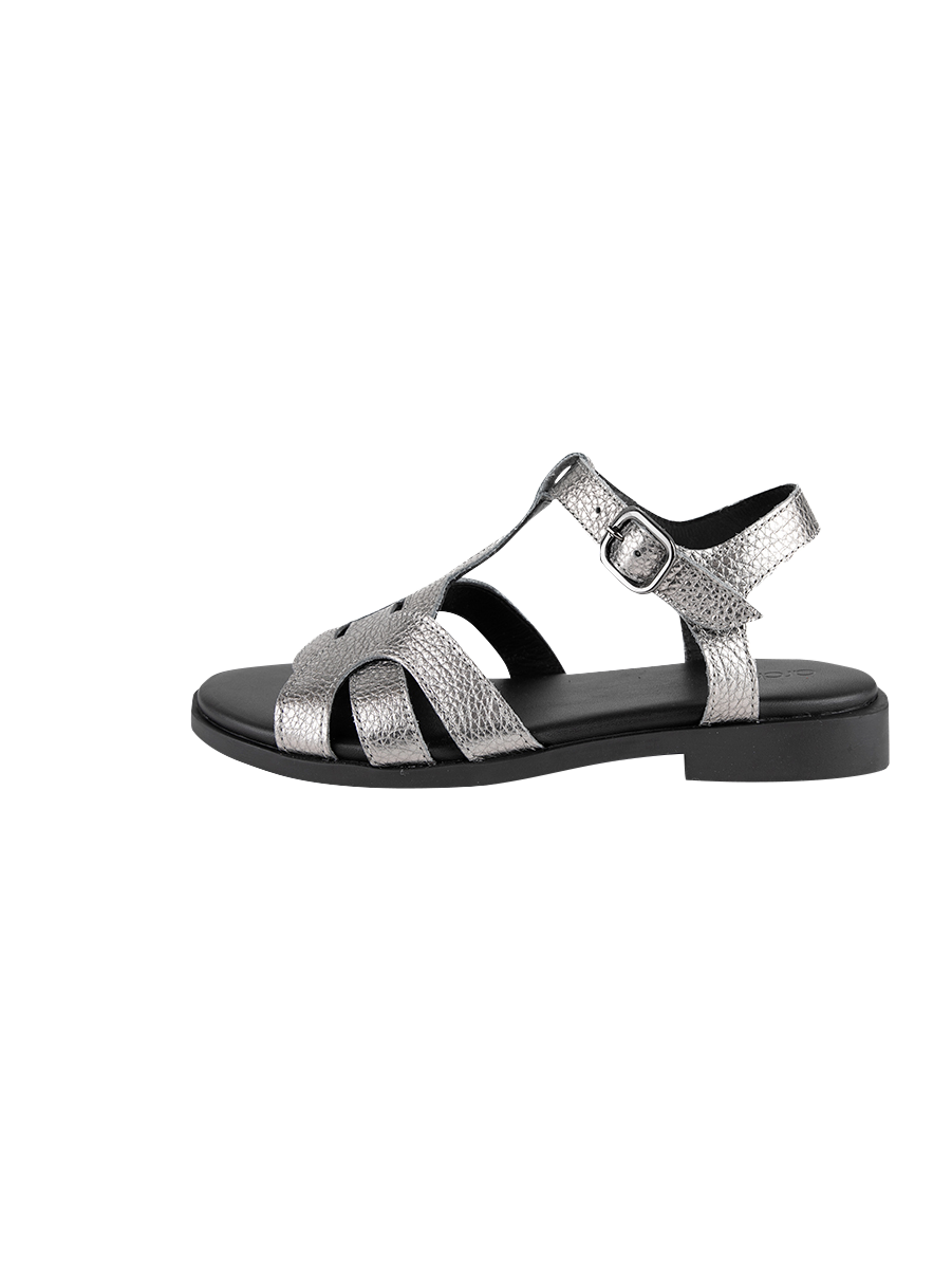 Kakuri sandals