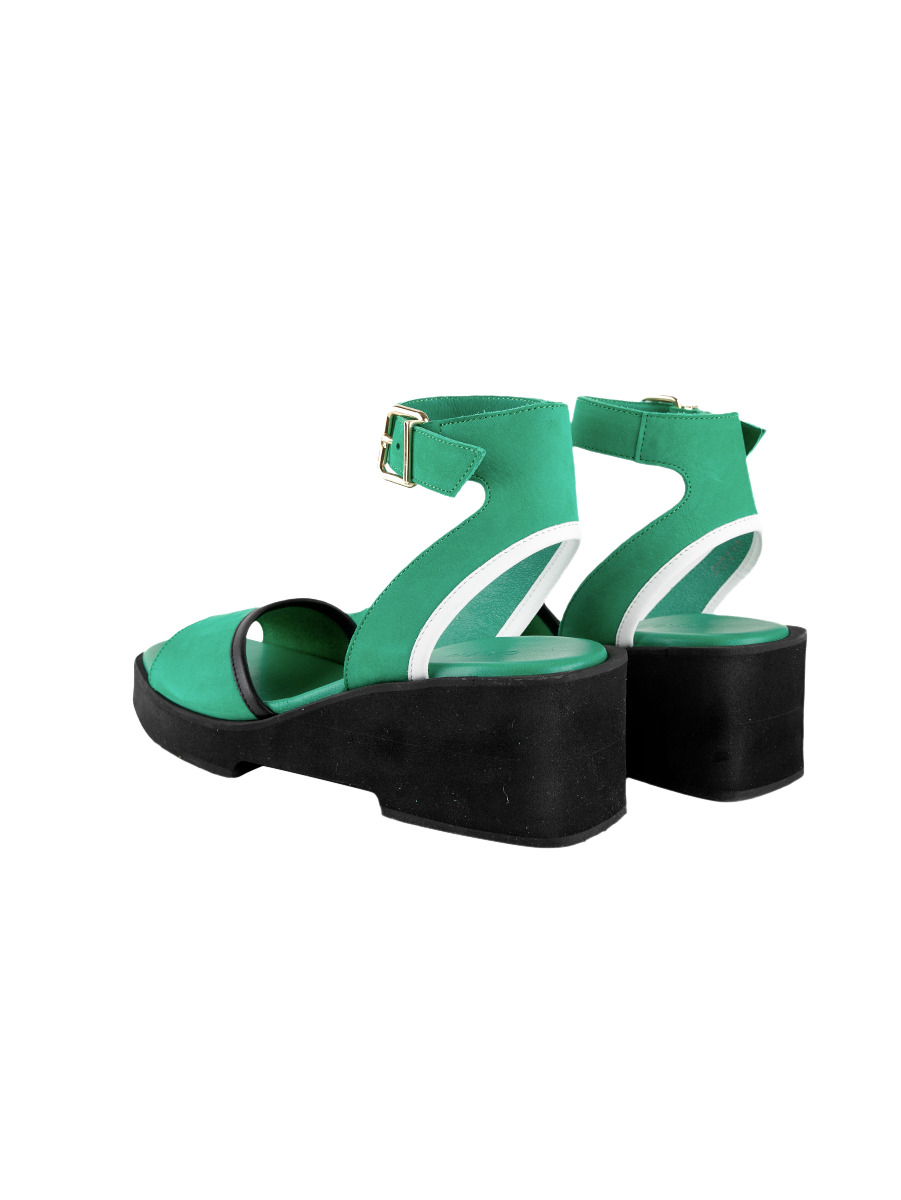 Riassa sandals